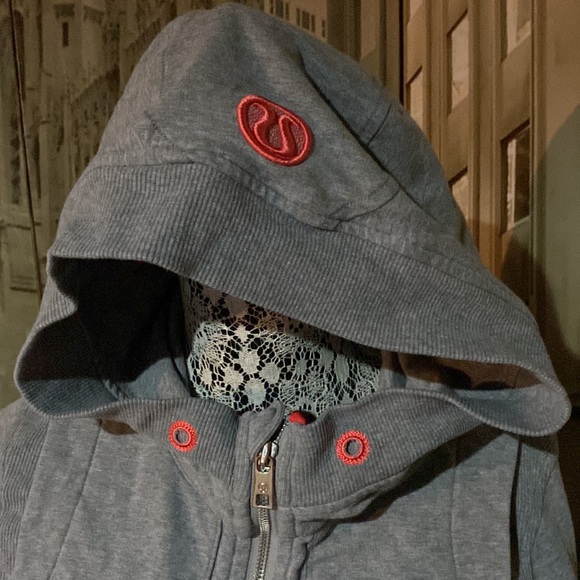 GUC Lululemon scuba hoodie size 10 - Picture 5 of 11